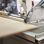 Co zrobić, kiedy lodówka nie chłodzi, a pralka zaczyna przeciekać? Praktyczne wskazówki